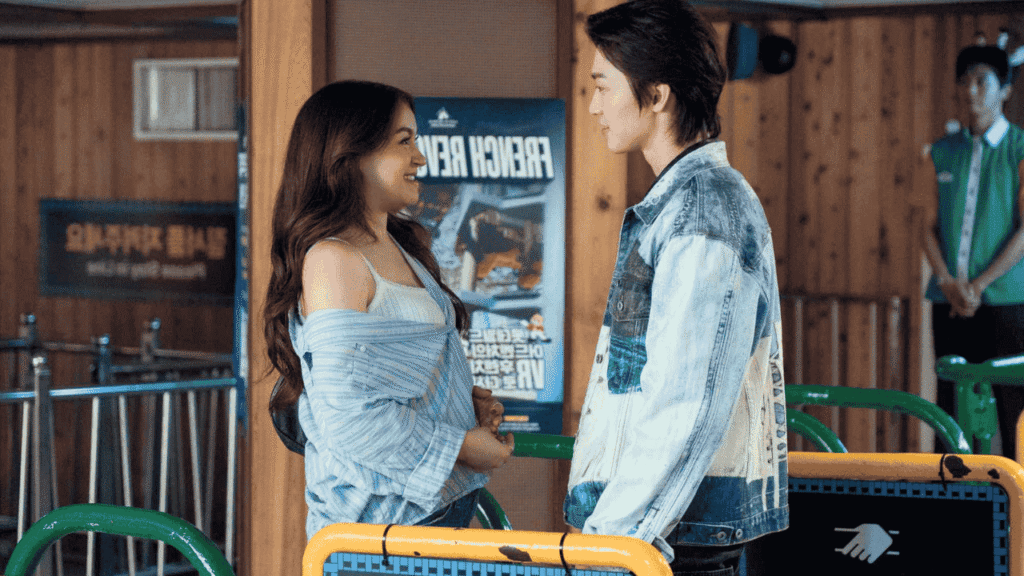 Min Ho texting Kitty the song lyrics at Seoul Station before the airport scene